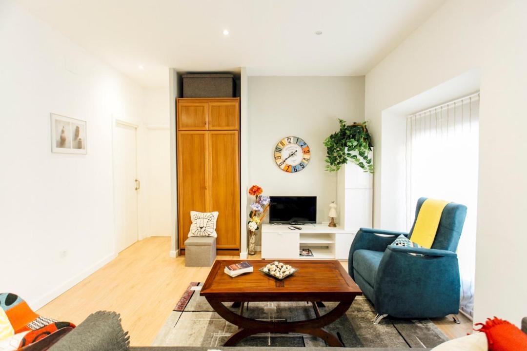 Bright And Comfortable- 2D 2B- Conde De Torrejon Seville Exterior photo